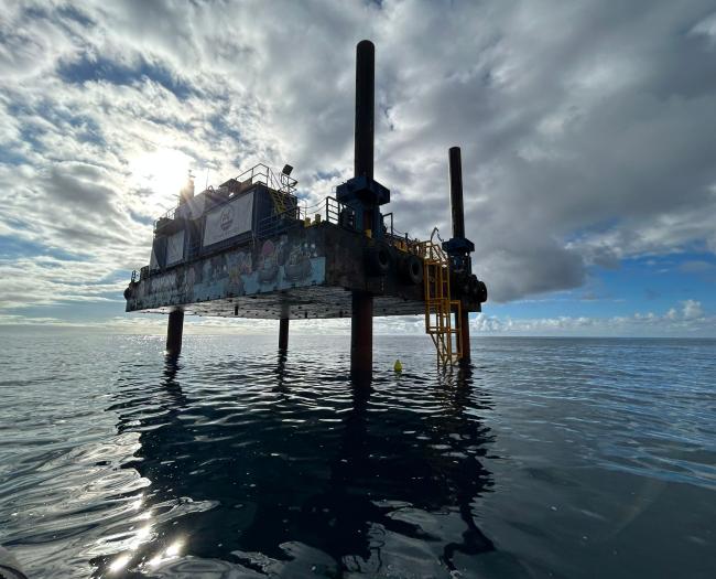 barge