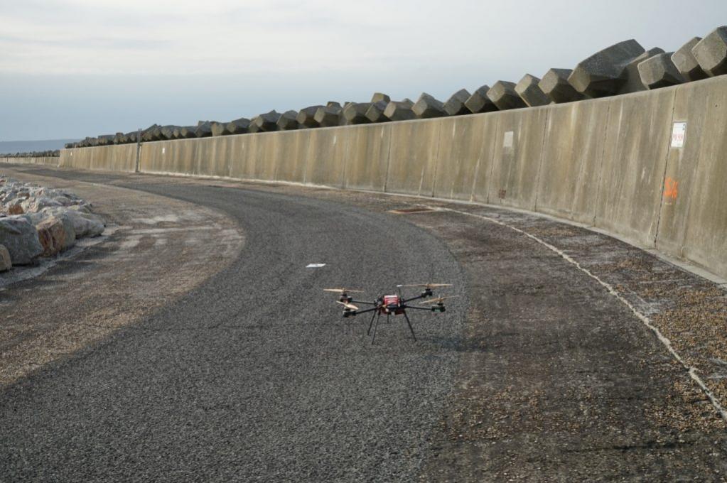 Levés photogrammétriques par drone sur une digue