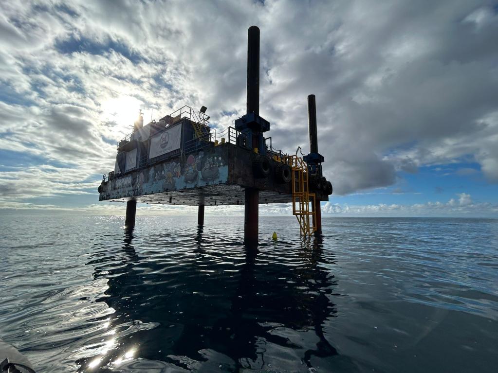 barge
